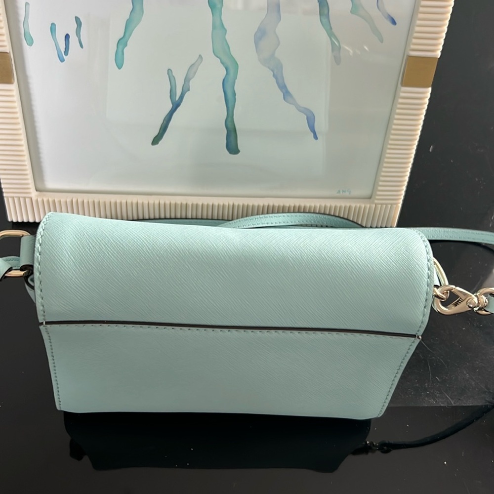 🎉Host Pick🎉Kate Spade Cedar Street Magnolia Crossbody Light Blue - Picture 3 of 16